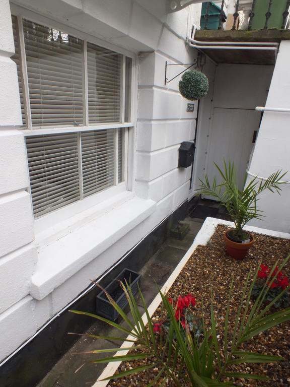 Apartamento Garden Flat Royal Tunbridge Wells Habitación foto